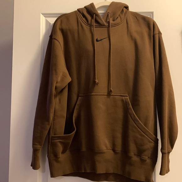 Sweatshirt - Picture 1 of 2